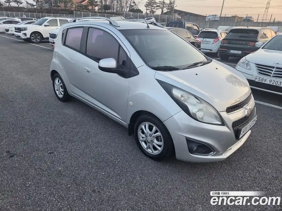 Chevrolet Spark 2013 1.0 Автомат в Москве № 298299, фото 3