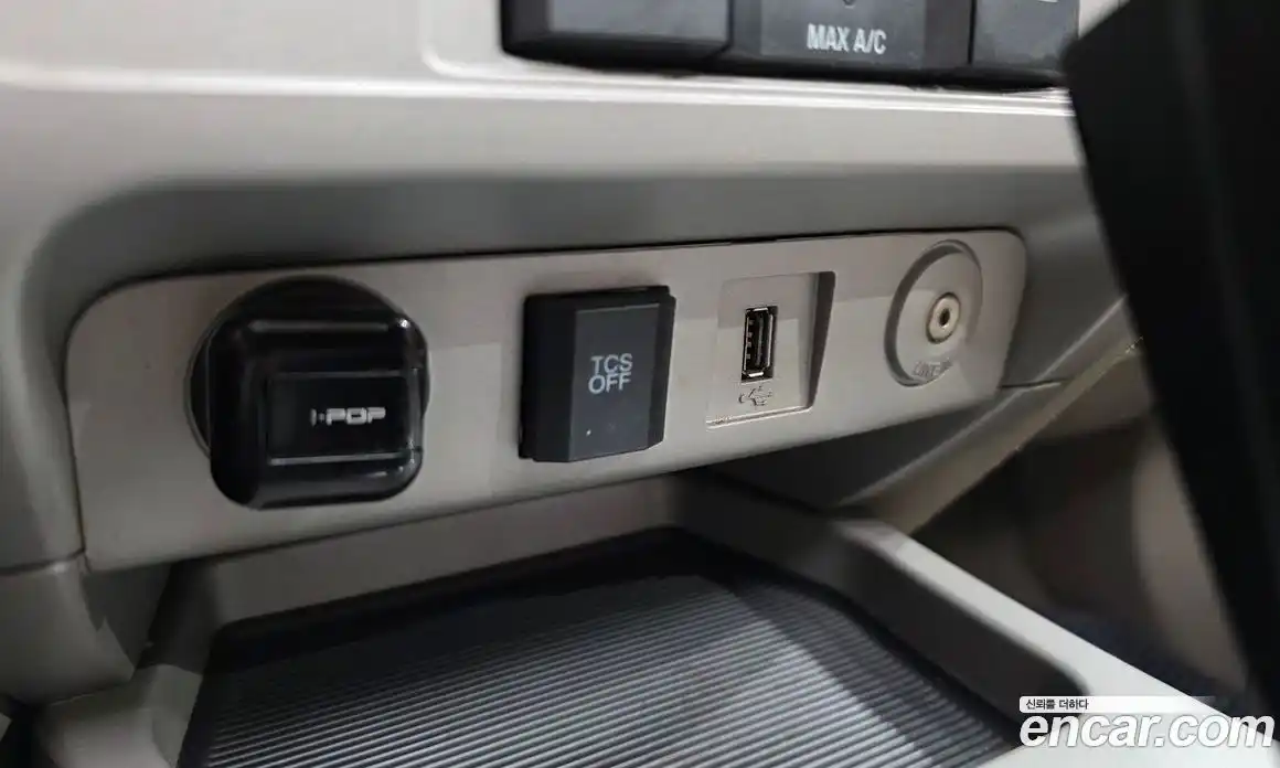 Ford Escape 2012 2.5 Автомат в Москве № 303717, фото 16