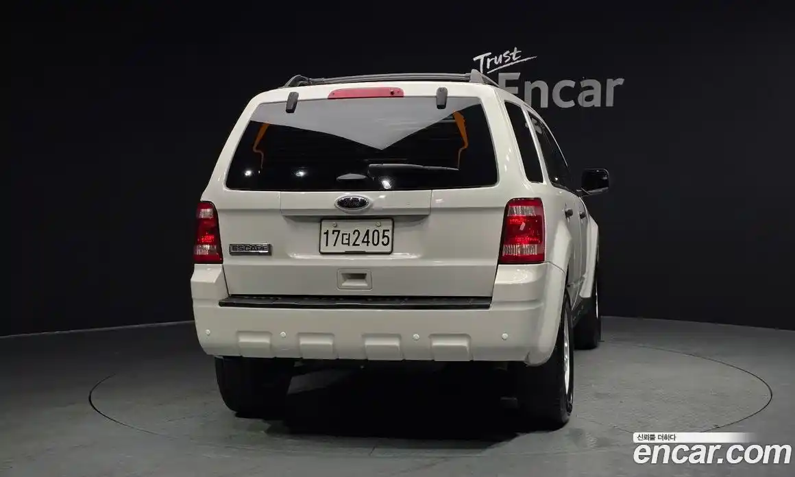 Ford Escape 2012 2.5 Автомат в Москве № 303717, фото 4