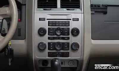 Ford Escape 2012 2.5 Автомат в Москве № 303717, миниатюра 7