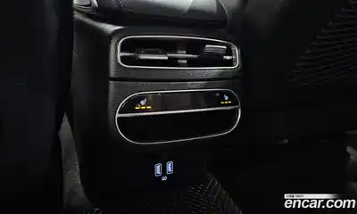 Genesis GV70 2021 2.5 Автомат в Москве № 308973, миниатюра 12