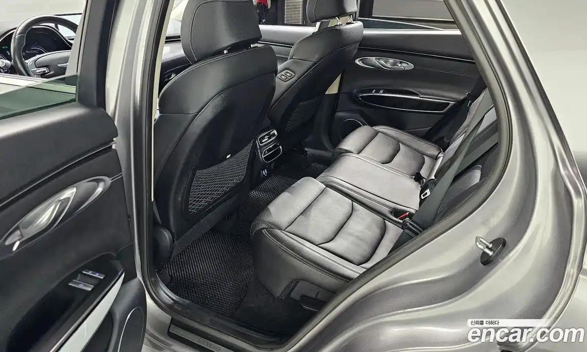 Genesis GV70 2021 2.5 Автомат в Москве № 308973, фото 20