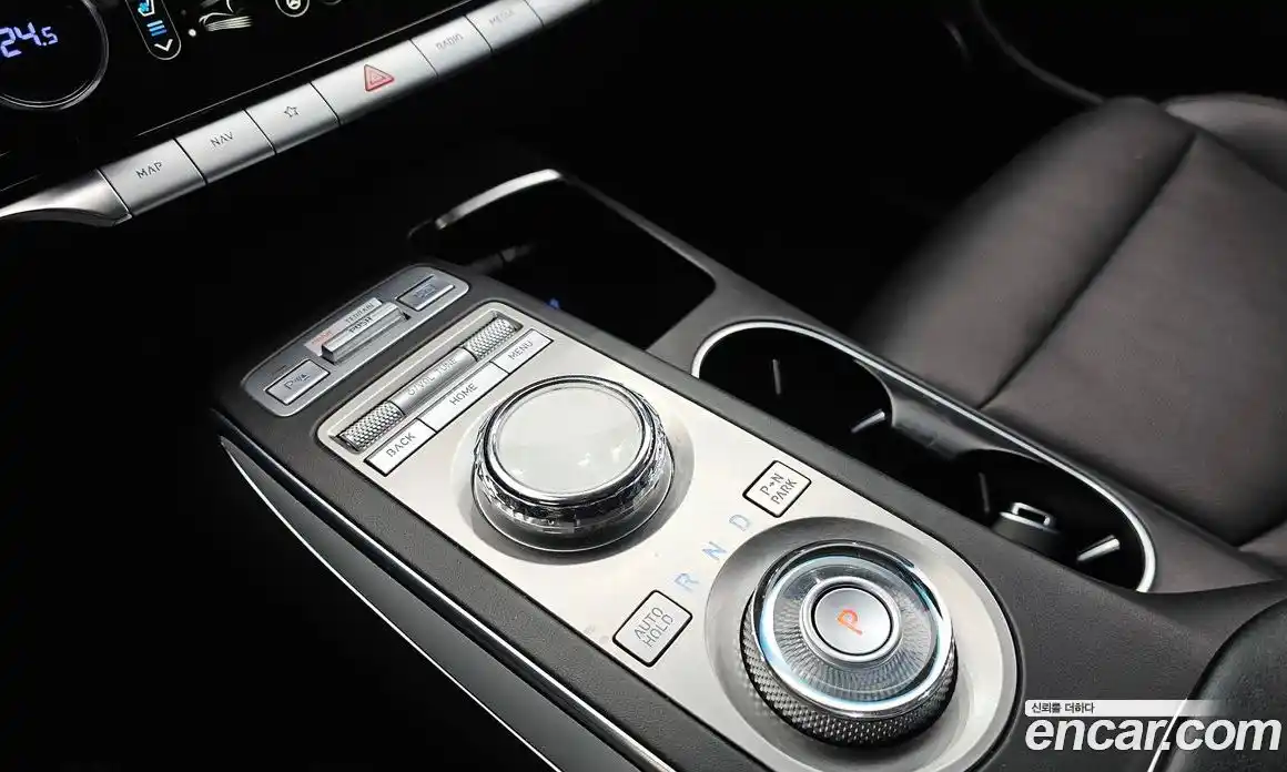 Genesis GV70 2021 2.5 Автомат в Москве № 308973, фото 5