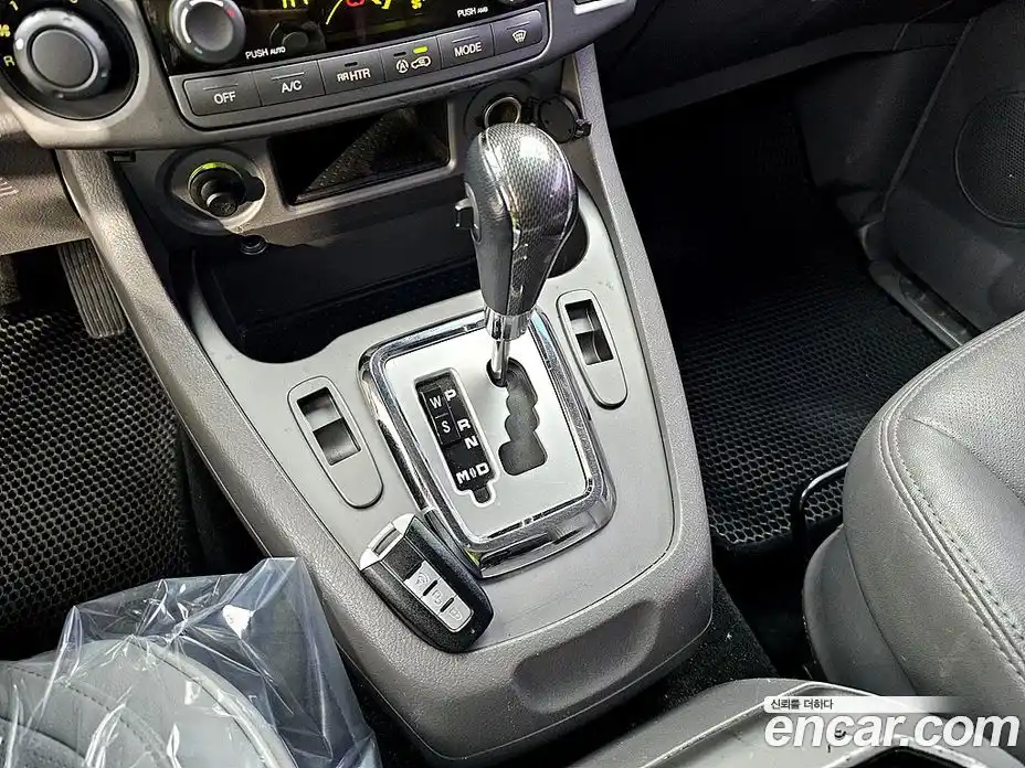 SsangYong Korando 2015 2.0 Автомат в Москве № 310648, фото 16