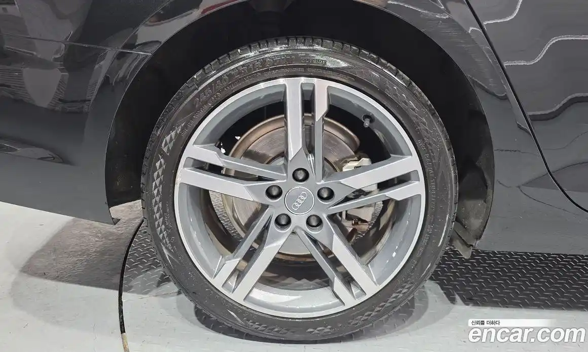 Audi A4 2019 2.0 Автомат в Москве № 311929, фото 12