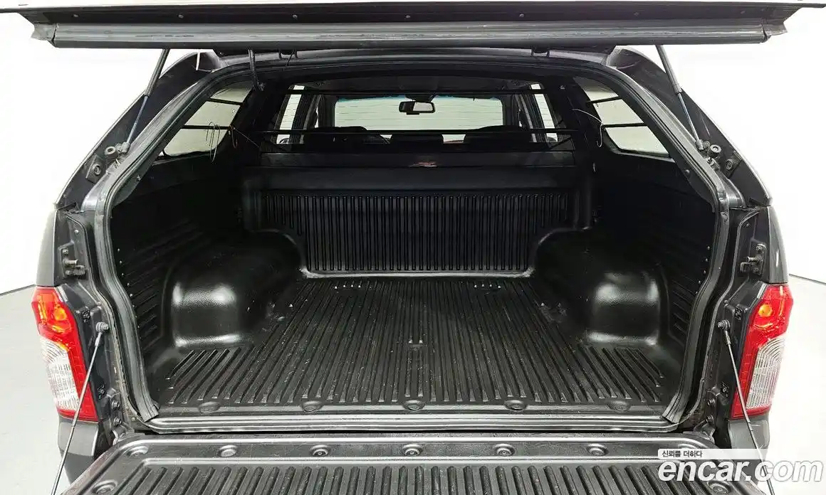 SsangYong Korando 2013 2.0 Автомат в Москве № 31320, фото 14