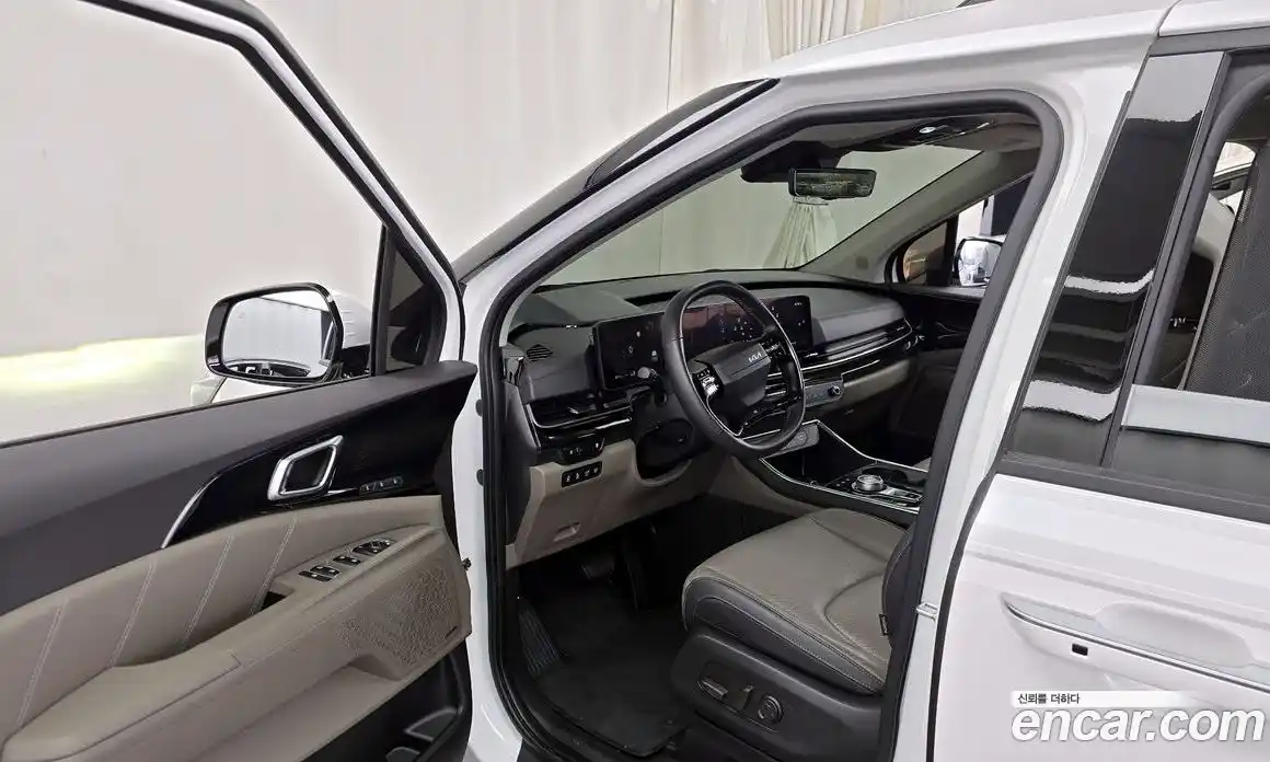 Kia Canival 2025 3.5 Автомат в Москве № 320689, фото 15