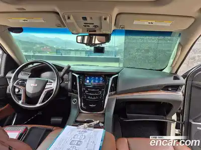 Cadillac Escalade 2015 6.2 Автомат в Москве № 321110, миниатюра 12