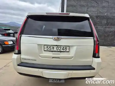 Cadillac Escalade 2015 6.2 Автомат в Москве № 321110, миниатюра 5