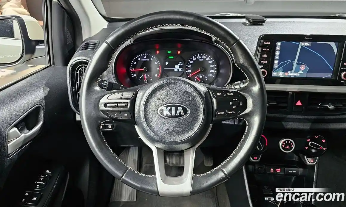 Kia Morning 2017 1.0 Автомат в Москве № 322148, фото 3