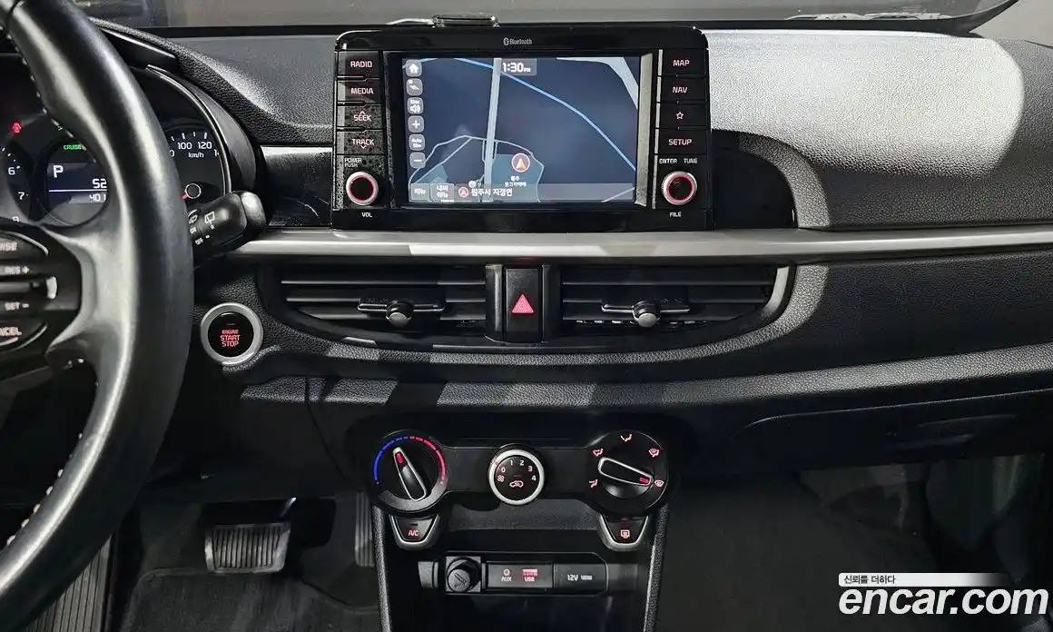 Kia Morning 2017 1.0 Автомат в Москве № 322148, фото 4