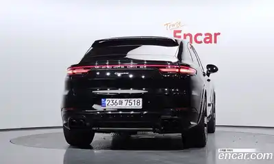 Porsche Cayenne, 2023