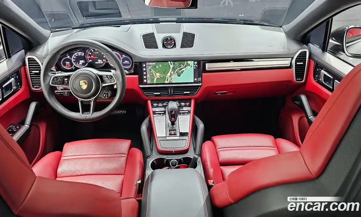 Porsche Cayenne 2023 3.0 Автомат в Москве № 326381, фото 12