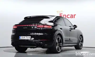 Porsche Cayenne 2023 3.0 Автомат в Москве № 326381, миниатюра 4