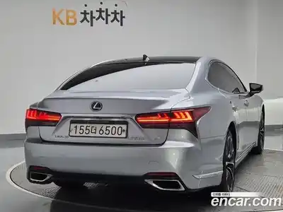 Lexus LS 2022 3.4 Автомат в Москве № 329662, миниатюра 3