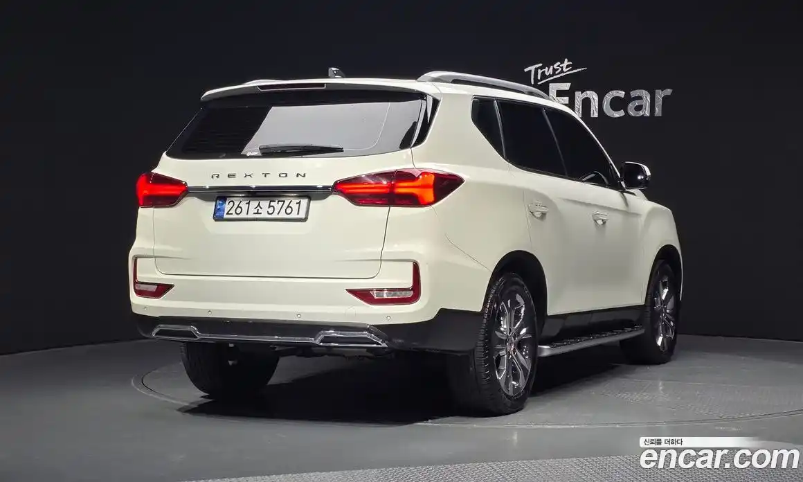 SsangYong Rexton 2023 2.2 Автомат в Москве № 33210, фото 6