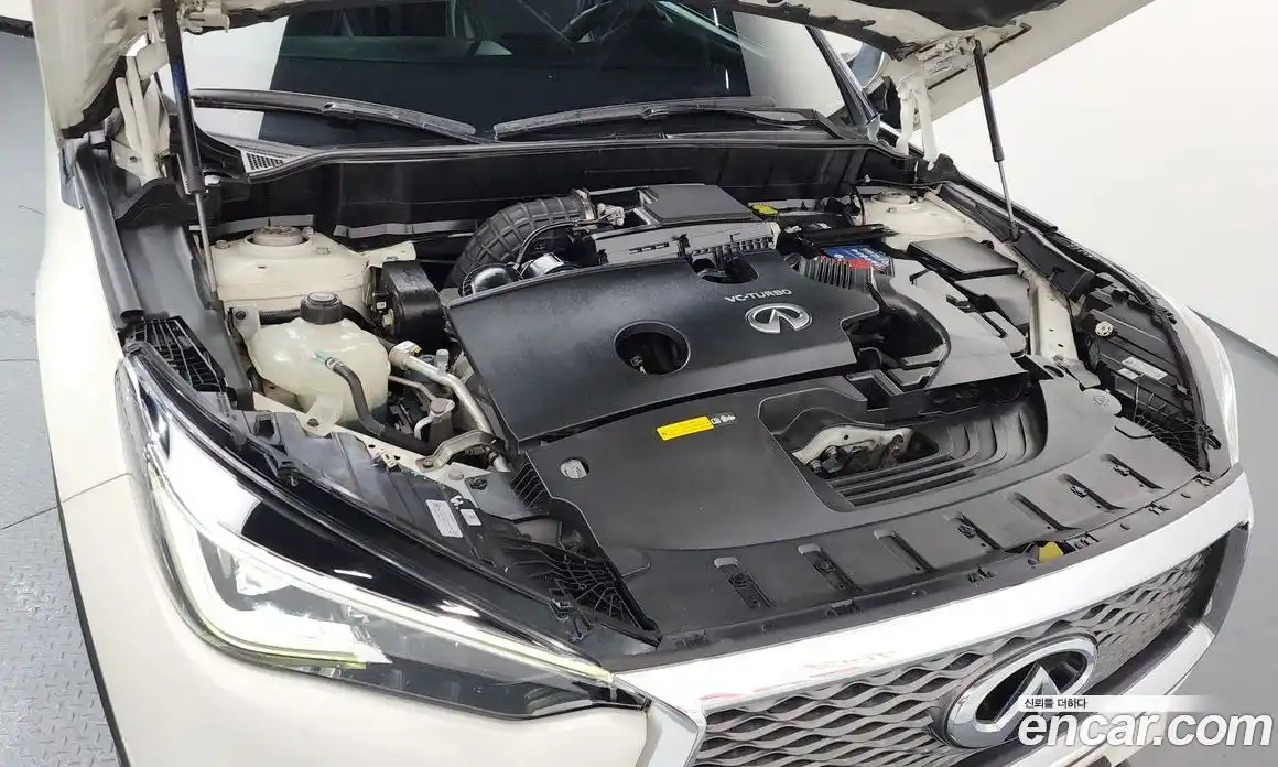 Infiniti QX50 2019 2.0 Автомат в Москве № 335943, фото 15