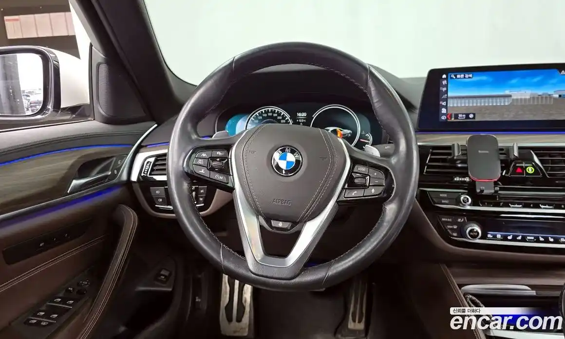 BMW 5-Series 2018 2.0 Автомат в Москве № 337236, фото 13