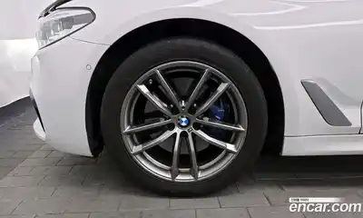 BMW 5-Series 2018 2.0 Автомат в Москве № 337236, миниатюра 5