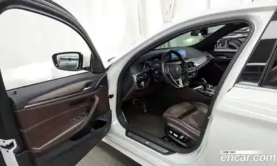 BMW 5-Series 2018 2.0 Автомат в Москве № 337236, миниатюра 10