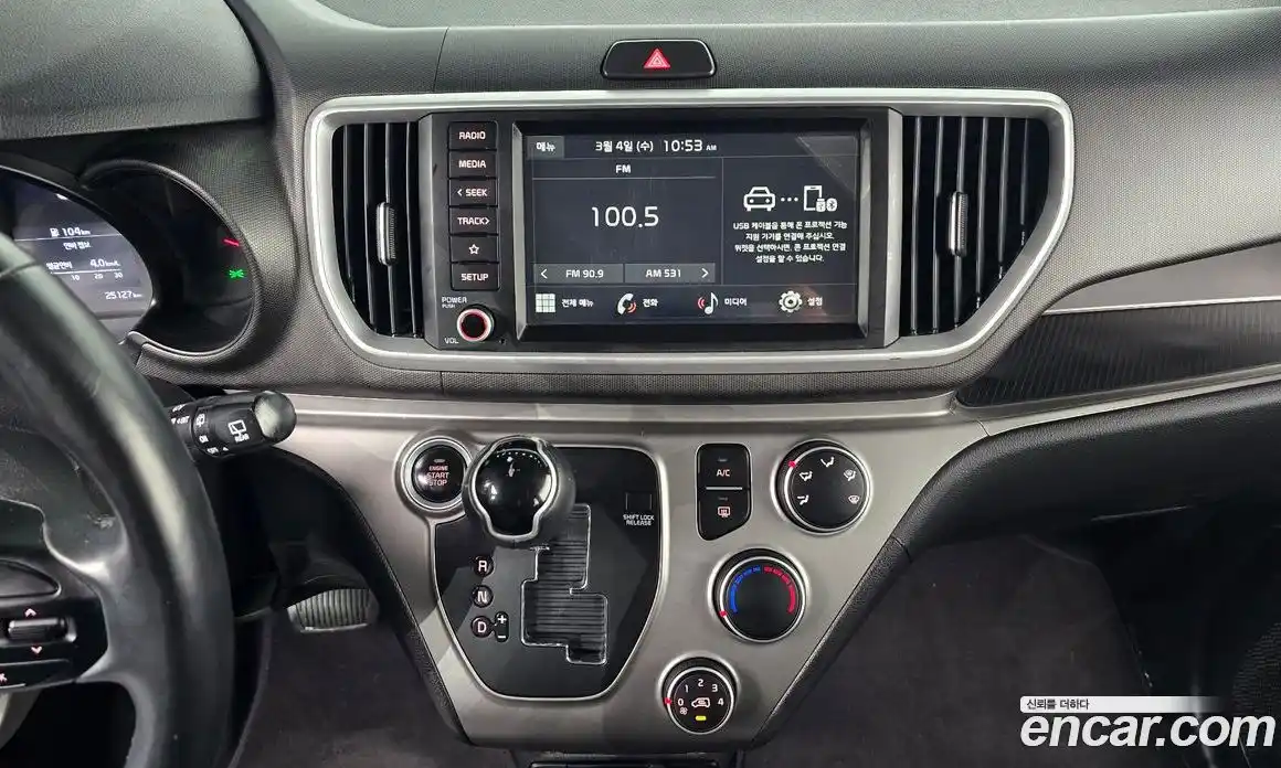 Kia Ray 2022 1.0 Автомат в Москве № 337856, фото 19