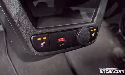 Kia Ray 2022 1.0 Автомат в Москве № 337856, миниатюра 2