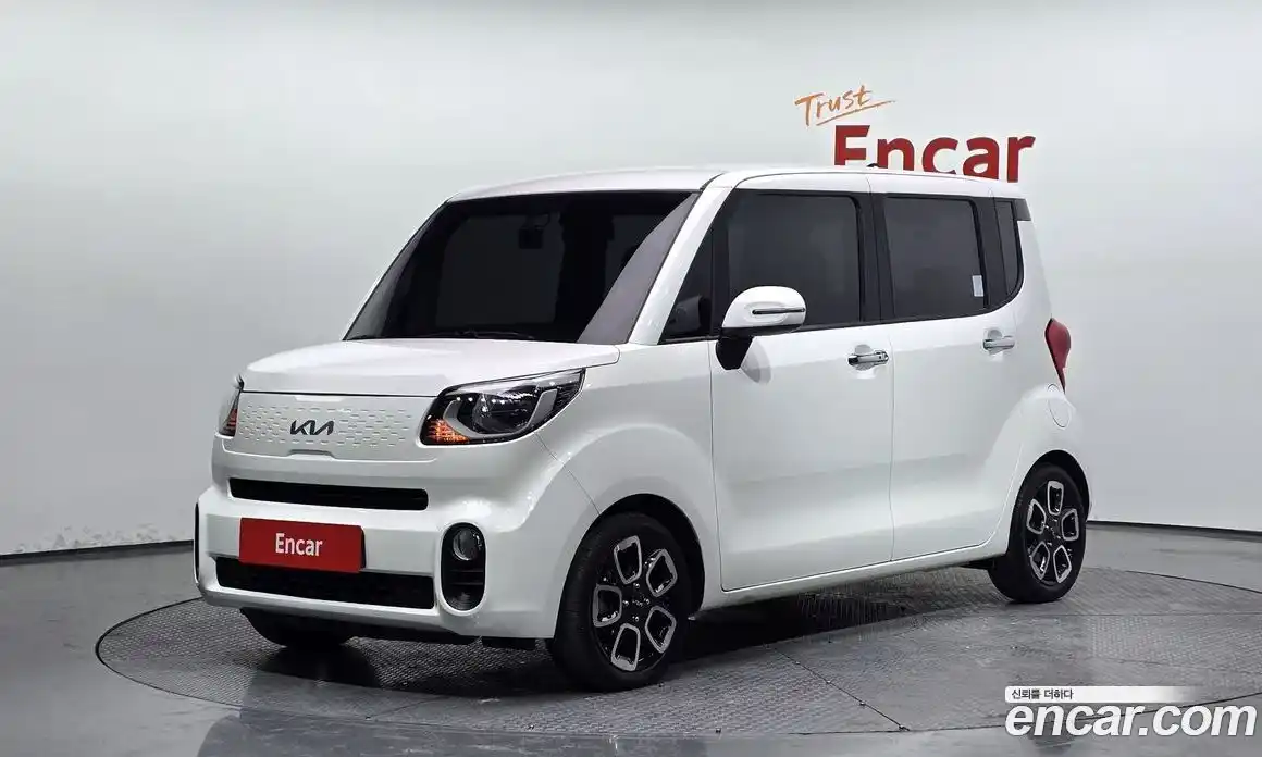 Kia Ray 2022 1.0 Автомат в Москве № 337856, фото 3