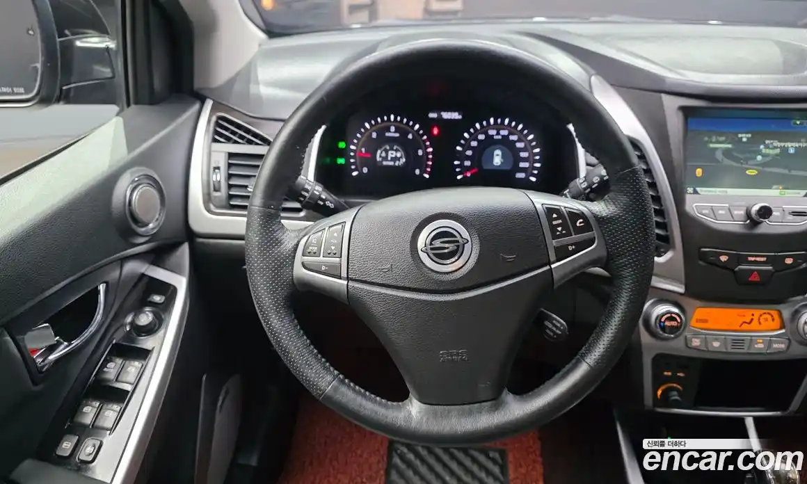 SsangYong Korando 2015 2.0 Автомат в Москве № 33831, фото 13