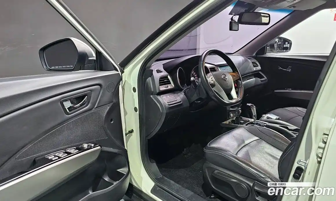 SsangYong TIBOLI 2016 1.6 Автомат в Москве № 33922, фото 5