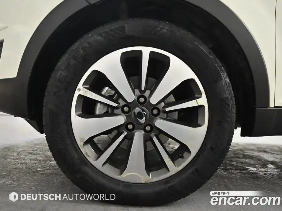 SsangYong Korando 2015 2.0 Автомат в Москве № 34091, фото 5