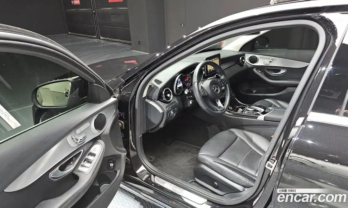 Mercedes-Benz C-Class 2017 2.1 Автомат в Москве № 342523, фото 13