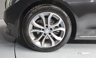 Mercedes-Benz C-Class 2017 2.1 Автомат в Москве № 342523, миниатюра 4