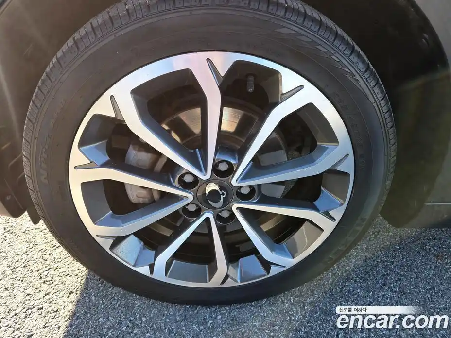 SsangYong TIBOLI 2018 1.6 Автомат в Москве № 34377, фото 19