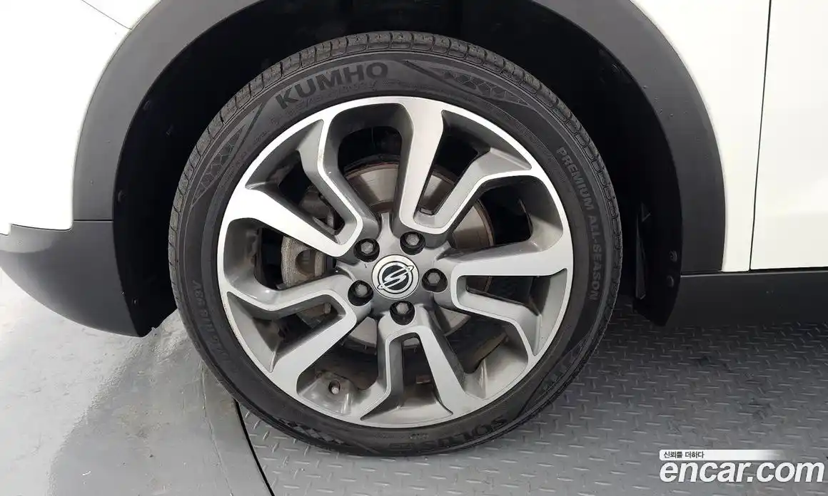 SsangYong TIBOLI 2016 1.6 Автомат в Москве № 34969, фото 11