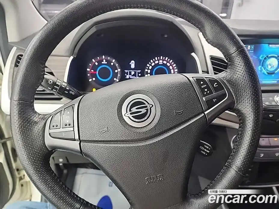 SsangYong Korando 2016 2.2 Автомат в Москве № 35186, фото 9