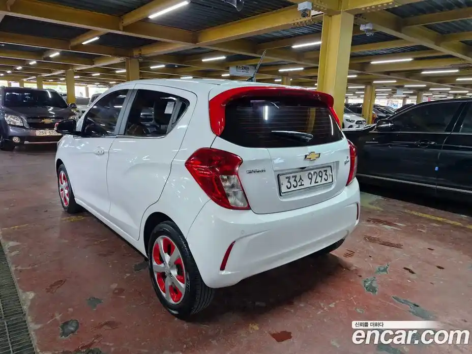 Chevrolet Spark 2017 1.0 Автомат в Москве № 354855, фото 4