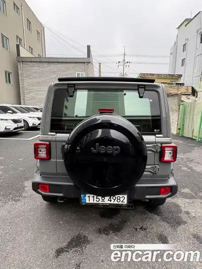 Jeep Wrangler 2022 2.0 Автомат в Москве № 359445, миниатюра 3