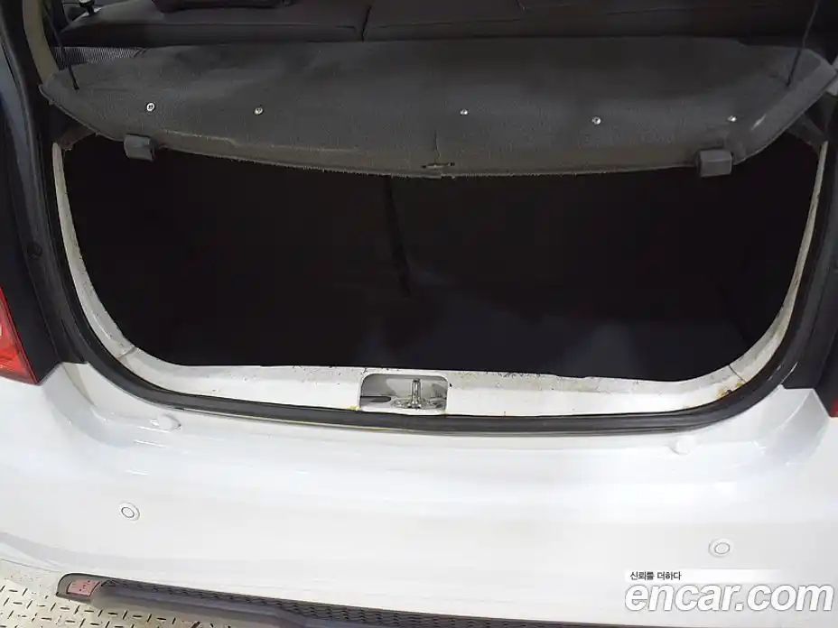 Chevrolet Spark 2014 1.0 Механическая в Москве № 36737, фото 20