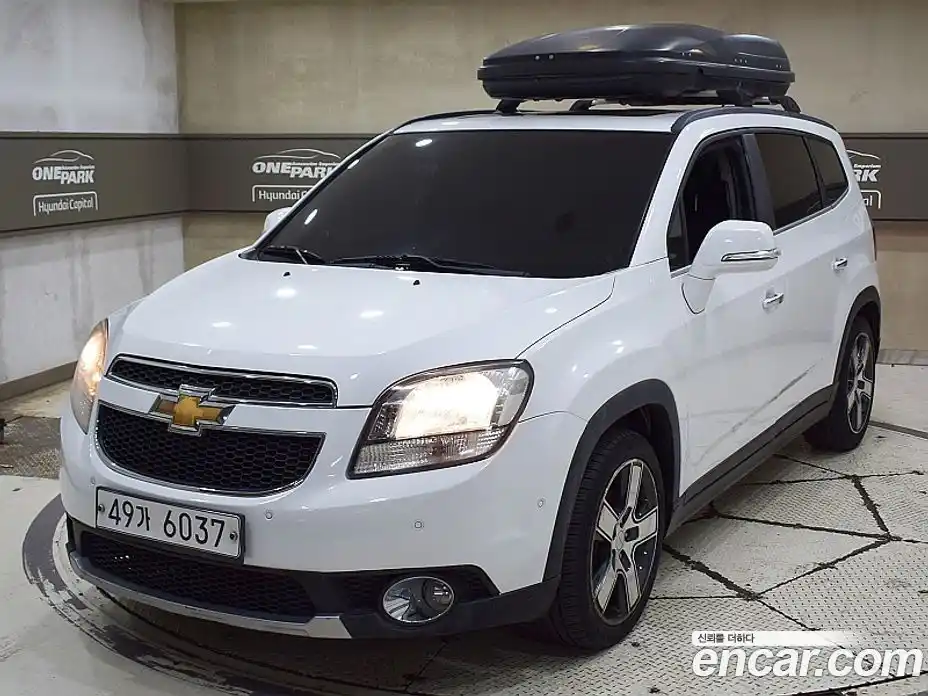 Chevrolet Orlando 2014 2.0 Автомат в Москве № 36738, фото 1