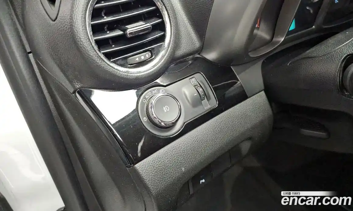 Chevrolet Orlando 2018 1.6 Автомат в Москве № 37156, фото 19