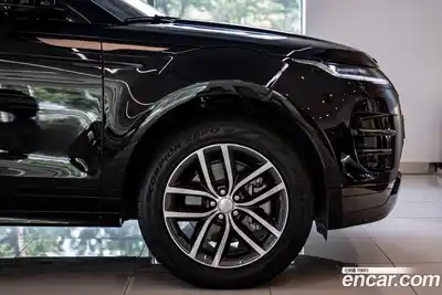 Land Rover Range-Rover Evoque 2024 2.0 Автомат в Москве № 375142, миниатюра 4