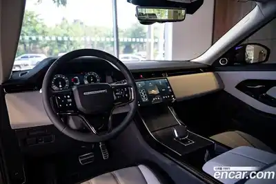 Land Rover Range-Rover Evoque 2024 2.0 Автомат в Москве № 375142, миниатюра 8