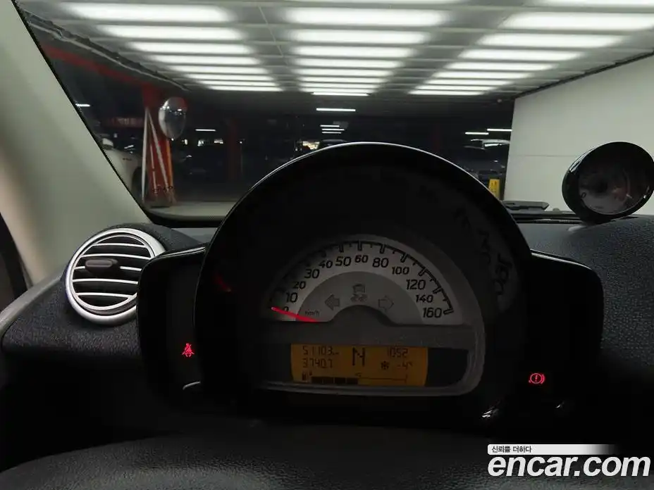 Smart Fortwo 2014 1.0 Автомат в Москве № 376135, фото 9