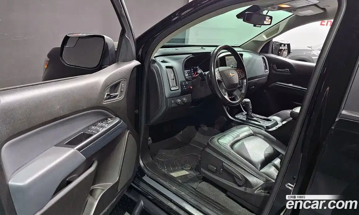 Chevrolet Colorado 2021 3.6 Автомат в Москве № 37616, фото 11