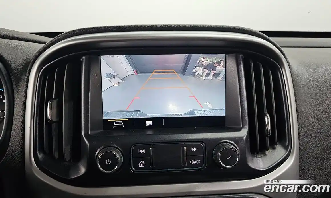 Chevrolet Colorado 2020 3.6 Автомат в Москве № 37844, фото 16