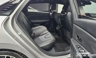 Hyundai Avante 2023 2.0 Механическая в Москве № 381656, миниатюра 12