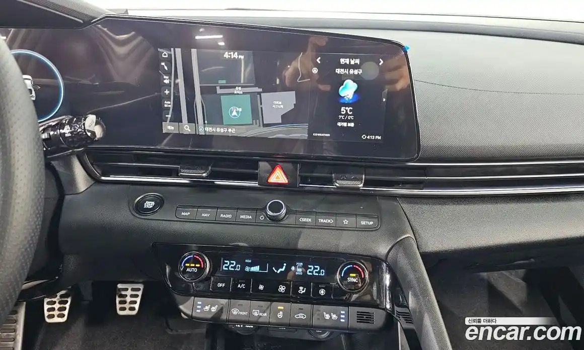 Hyundai Avante 2023 2.0 Механическая в Москве № 381656, фото 14