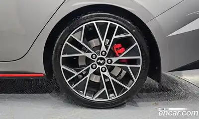 Hyundai Avante 2023 2.0 Механическая в Москве № 381656, миниатюра 5