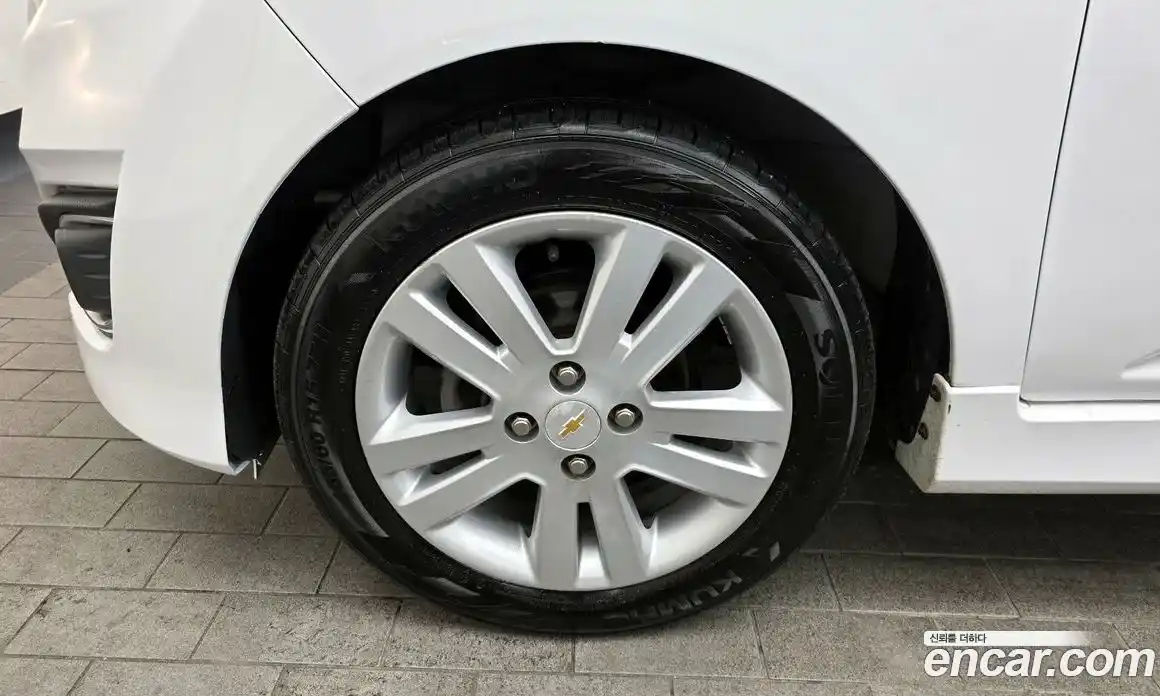 Chevrolet Spark 2013 1.0 Автомат в Москве № 38206, фото 14