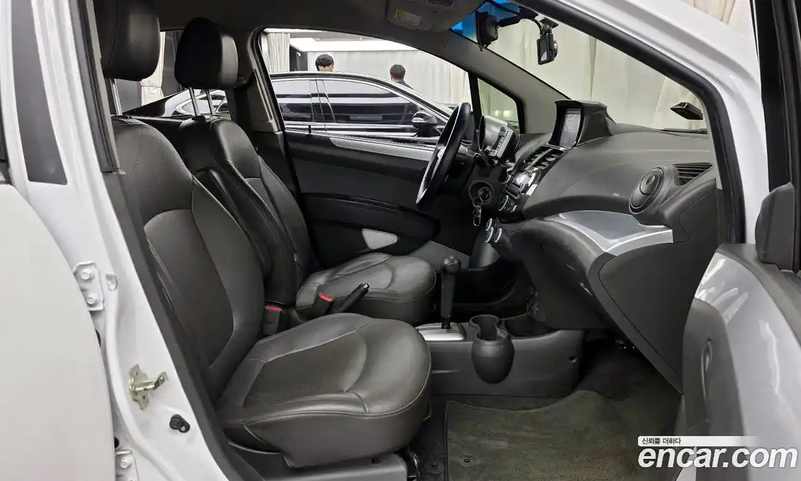 Chevrolet Spark 2013 1.0 Автомат в Москве № 38206, фото 15